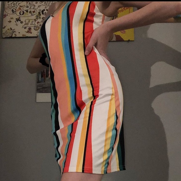 Fashion Nova BodyCon - Picture 3 of 3